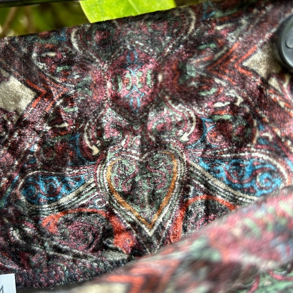 Earthbound trading pants flare leg hems (15”) velvety inseam 23” Sz M - Picture 6 of 6